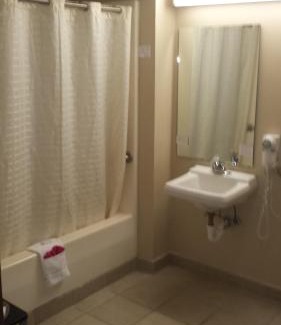 Branson Hotel | All American Inn & Suites Branson