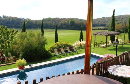 Simignano Villa | ALL PROPERTY 7BR - Charming Tuscan Villa with pool, hot tub, A/C,Siena 15 km