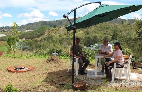 Guarne House | Alma Farm House