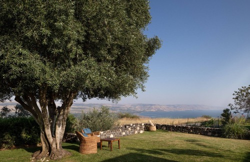 Almagor Villa | Almagor House