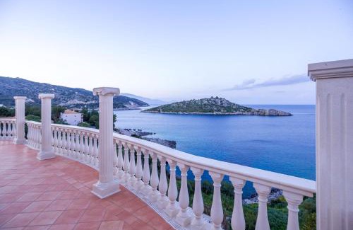 Korithi Villa | Almare Villa direct Beach Access