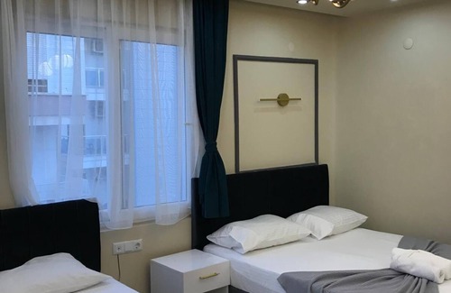 Artikli Hotel | Almir Hotel