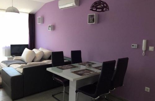 Sarvar Apartment | ALOE Apartman