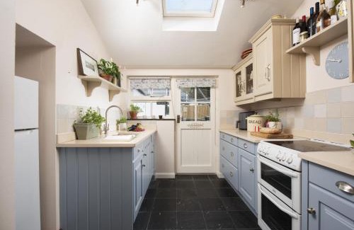 Rock House | Aloe Cottage