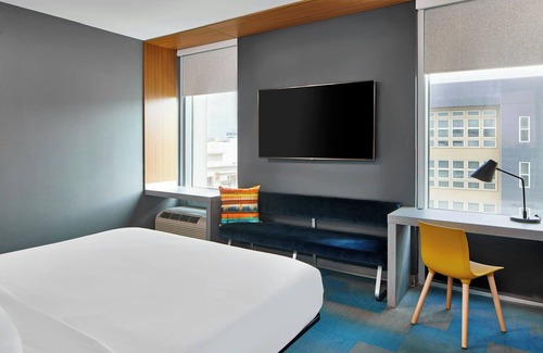 North Burnet Hotel | Aloft Austin at The Domain