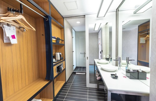 Calle 26 Hotel | Aloft Bogota Airport