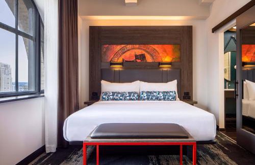 Center City Hotel | Aloft Philadelphia Downtown