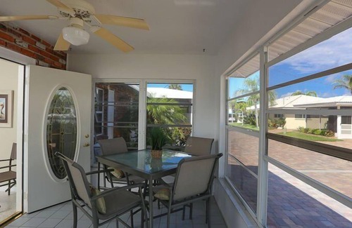 Aloha Kai House | Aloha Kai - Unit 30- close to the beach!