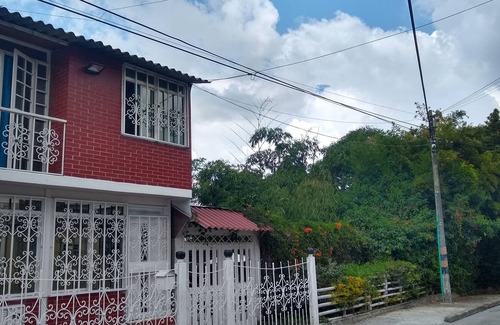 Armenia House | Alojamiento Familiar Casa Campesina