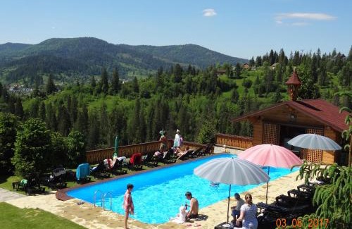 Slavske Hotel | Alpenhof Pansion