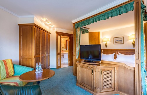 Tiefenbach Hotel | Alpenhotel Oberstdorf – ein Rovell Hotel