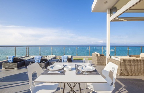 Pefkochori Apartment | Alpha Luxury Suites