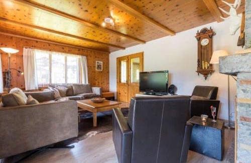 Reckingen Ski Chalet | Alpine Chalet in Fieschertal