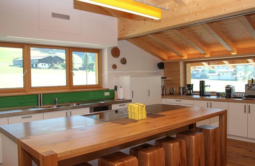 Kleinarl Apartment | Alpine Chalet Large