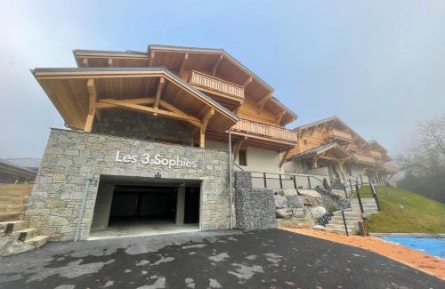 Morzine Ski Chalet | Alpine Creek - Luxury Ski-in Avoriaz Morzine