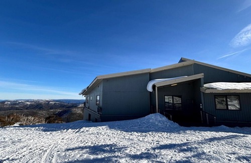 Hotham Heights Apartment | Alpine Heights 11B - Mt Hotham