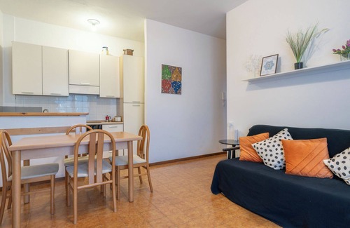Moggio Apartment | Alpine Swim and ski in Valsassina
