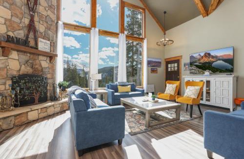 Breckenridge House | Alpine View Lodge: Stunning Mountain Home, Views