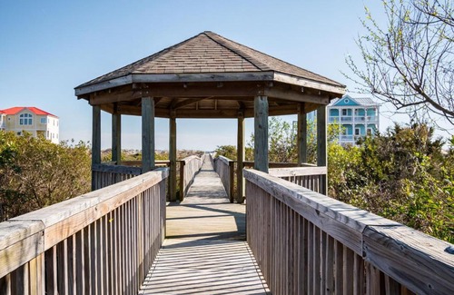 Yaupon Beach House | Alta Mira by Oak Island Accommodations