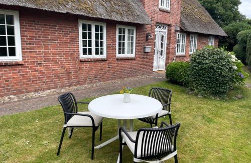 Großmorsum Apartment | Altes Friesenhaus West