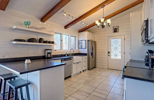 Hiawassee House | Altitude Adjustment by Chatuge Home Concierge firepit, hot tub, mountain & lake view