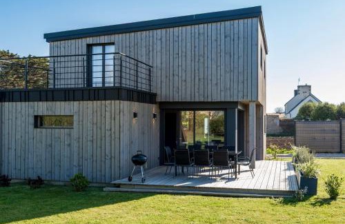 Sibiril House | Altitude Marine property