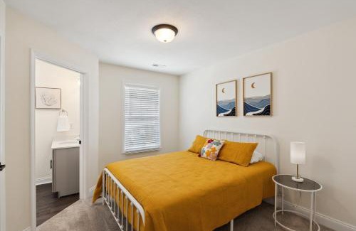 Clarksville Apartment | Alto B5 I Luxurious & Spacious I Free Parking