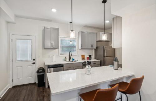 Clarksville Apartment | Alto D8 I Modern New Construction 2bd Apartment
