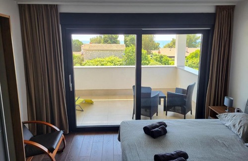 Krizine Villa | Altomare