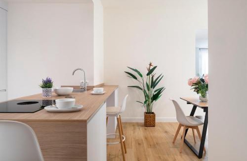Triana Apartment | Altozano Suite Apartment