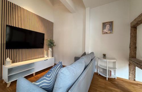 Oberdorla Apartment | Altstadt-Romanze mit Parkplatz
