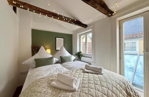 Oberdorla Apartment | Altstadt-Romanze mit Parkplatz