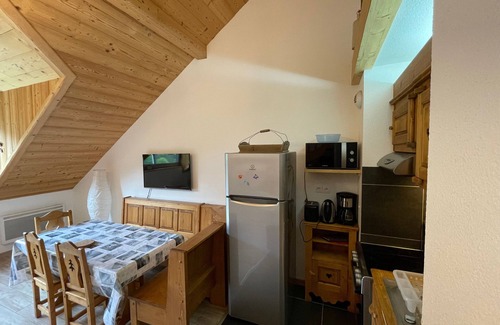 Laveissiere Apartment | ALTURA T2 Duplex wifi au pied des montagnes