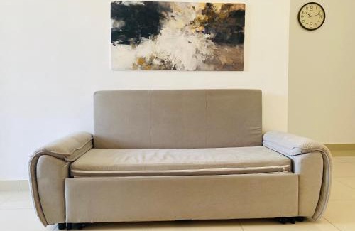 Kluang House | Alyn Home Kluang IV Netflix Wifi Coway