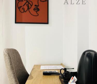 Tirana House | Alze Hotel - Tirana