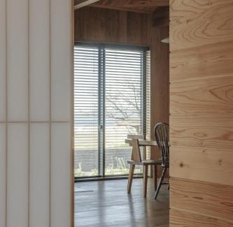 Kyushu House | Amakusa Ebisu House -天草 えびすHOUSE , 港の前に建つ自然素材の一軒家-