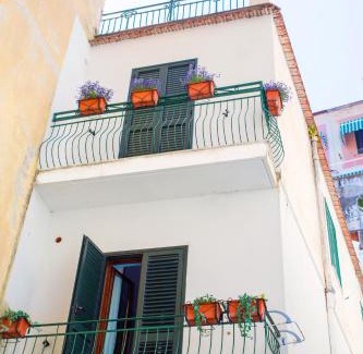 Amalfi Apartment | Amalfi Apartments Design centro storico
