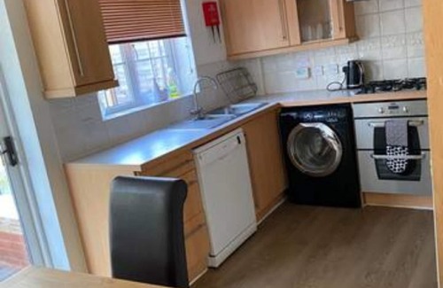 Gorleston-on-Sea Apartment | Amama's Cabin