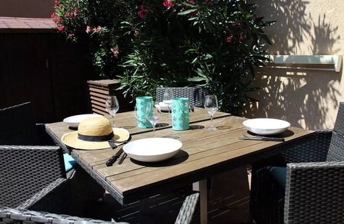 Gruissan Villa | Amandines Residence - Houses & Villas for 5 People