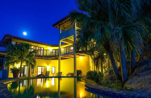 Little Trunk Bay Villa | Amani 2BR (3Pax) - Stunning Perfect Getaway