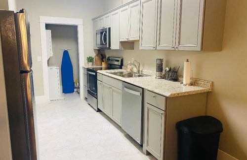 Jonesborough Apartment | Amazing 1 Bedroom Apartment, Downtown Jonesborough