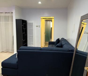 Del Rey Apartment | Amazing 1bd apartment with big office