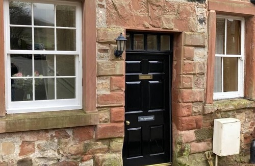 Dufton Apartment | Amazing 2BD Apartment -Upper floors of Dufton Hall