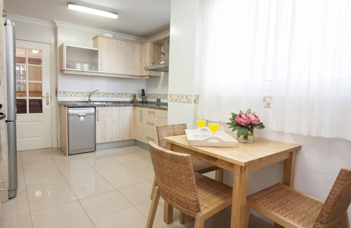La Malagueta Apartment | Amazing 4-bedroom penthouse near the sea in Málaga