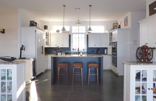 Harrison House | Amazing 5000 sq. ft. home on Long Lake with beautiful sandy beach!