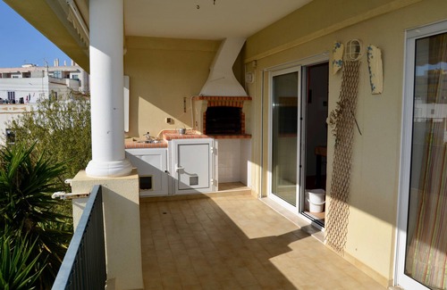 Montenegro House | Amazing apartment, WiFi, near Faro airport and Beach!