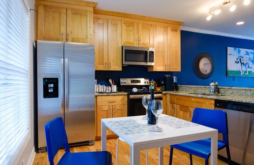 Mechanicsville House | Amazing ATL downtown houses - minutes walk to bars, food and transport!