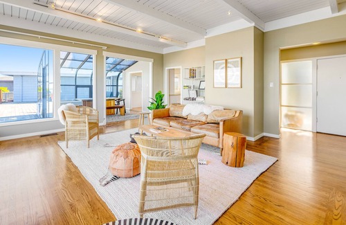 Tiburon House | Amazing bay-view home with large deck, sunroom, & fireplace