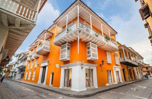 Centro Villa | Amazing Colonial Mansion Old City Cartagena