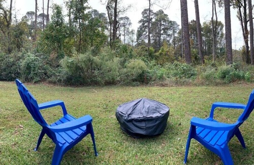 Statesboro House | Amazing Cottage -Located on Blue Mile-Close to GSU